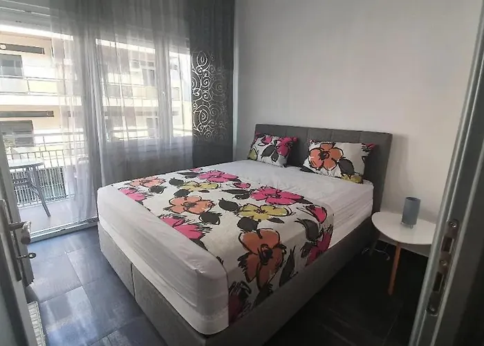 Center Comfortable Appartement Kavala